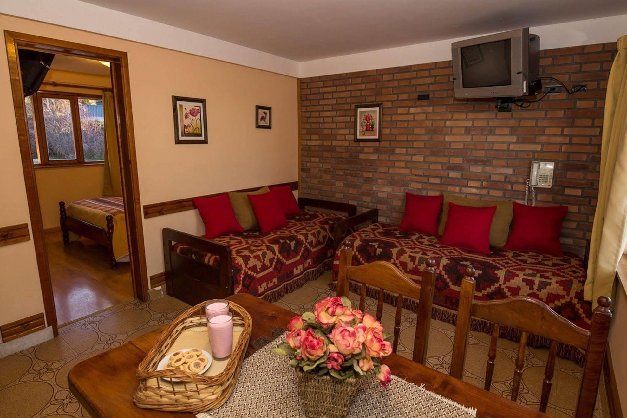 Lejano Nahuel Hotel San Carlos de Bariloche Ngoại thất bức ảnh